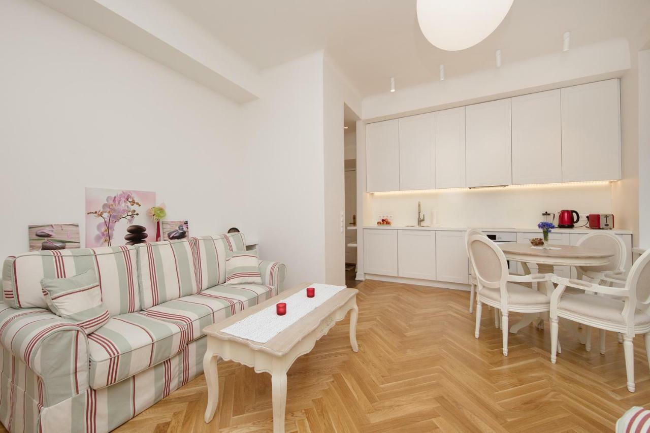 Harju Old Town Apartment تالين المظهر الخارجي الصورة