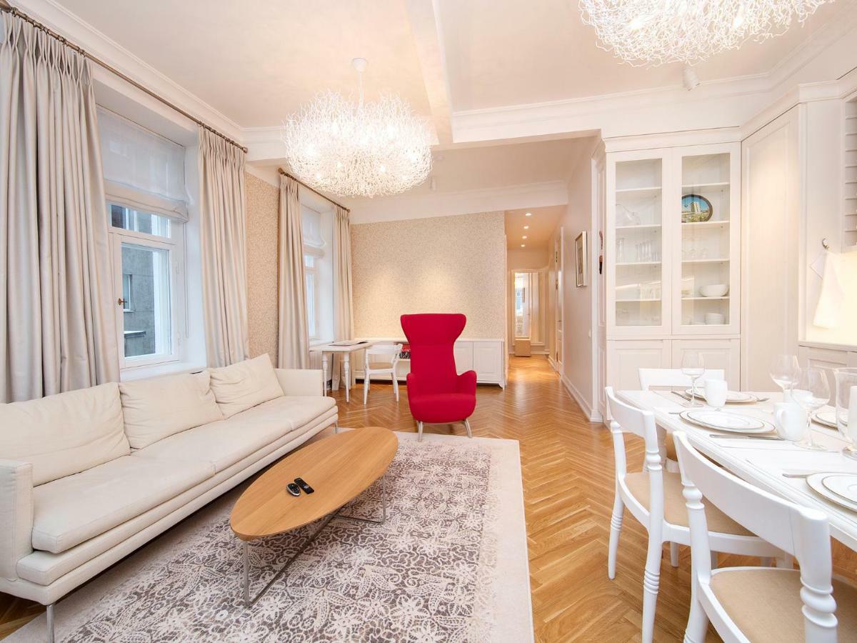 Harju Old Town Apartment تالين المظهر الخارجي الصورة